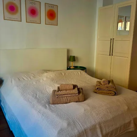 2 Sz - An Der Fuggerei - Altstadt 5 Min *